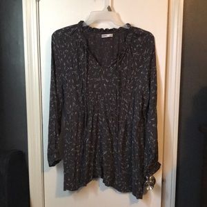 Maternity Blouse. Size XL. Dark grey with white and navy blue floral.